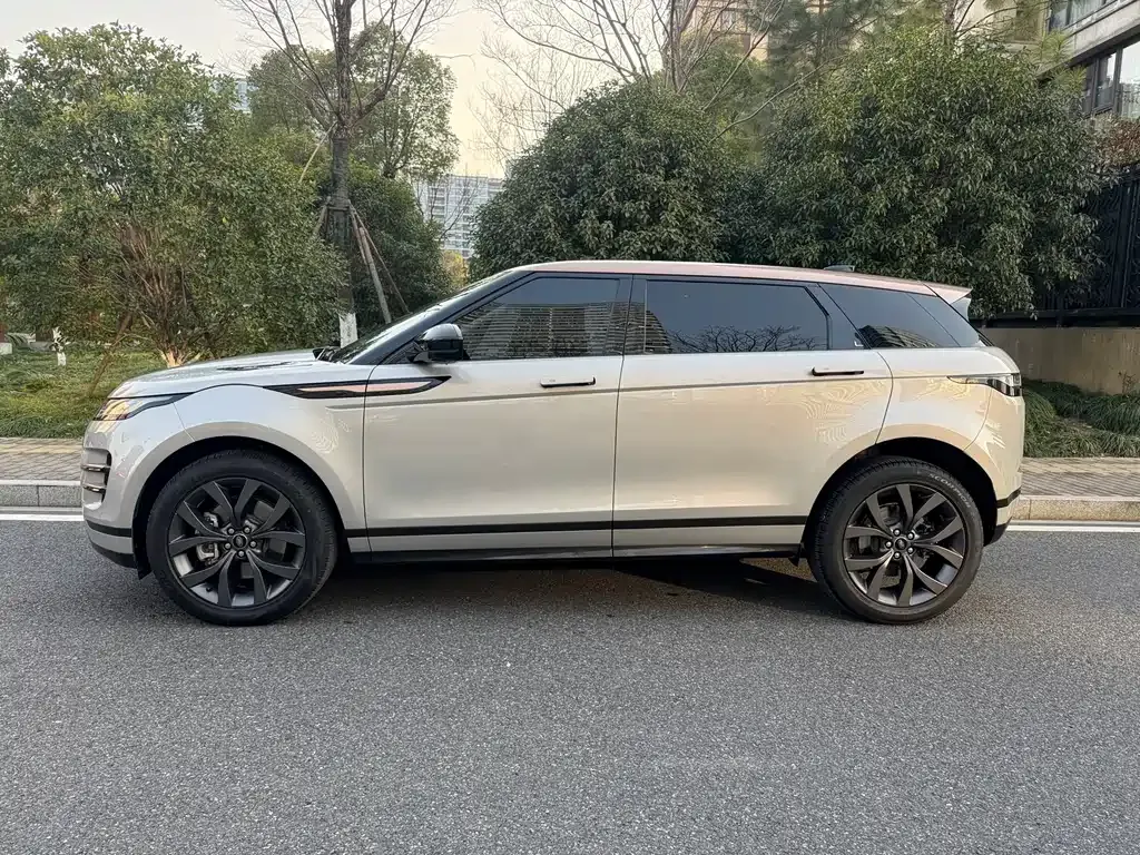 Land Rover Evoque — фото 10