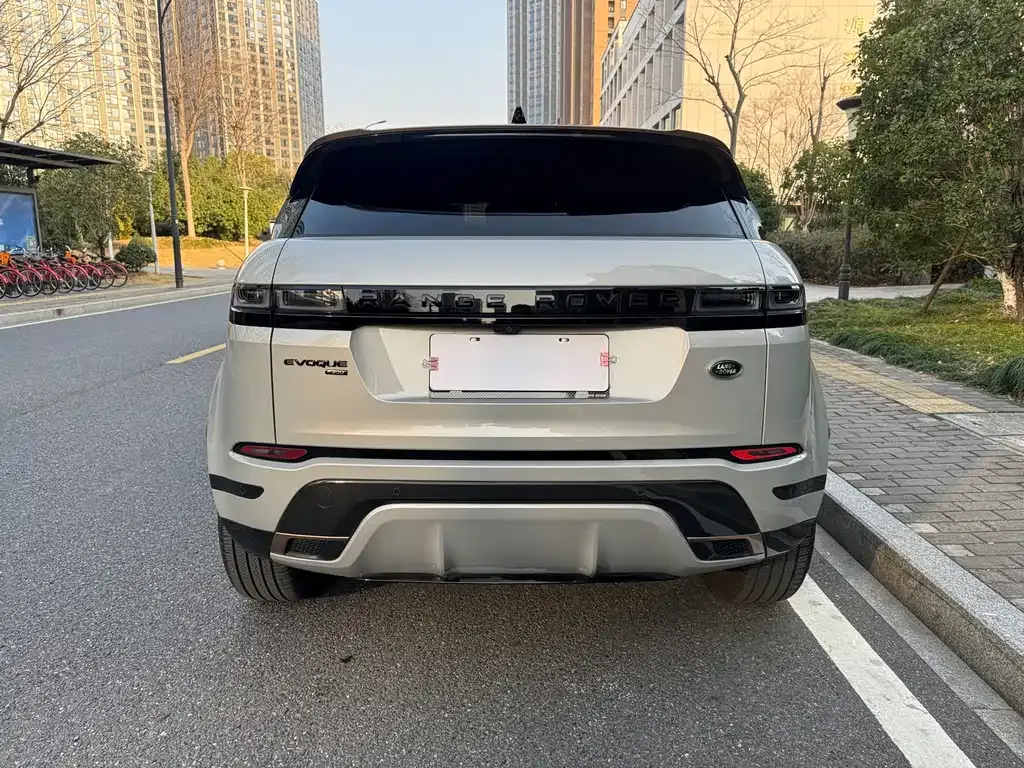 Land Rover Evoque — фото 9