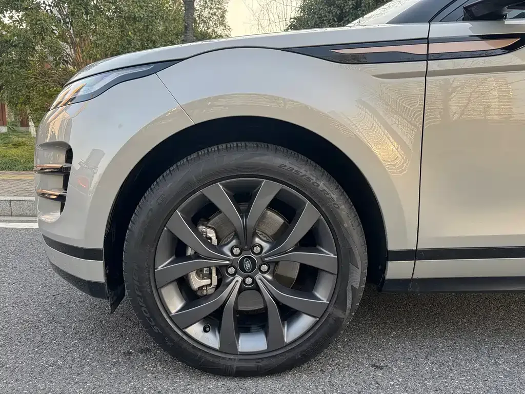 Land Rover Evoque — фото 4