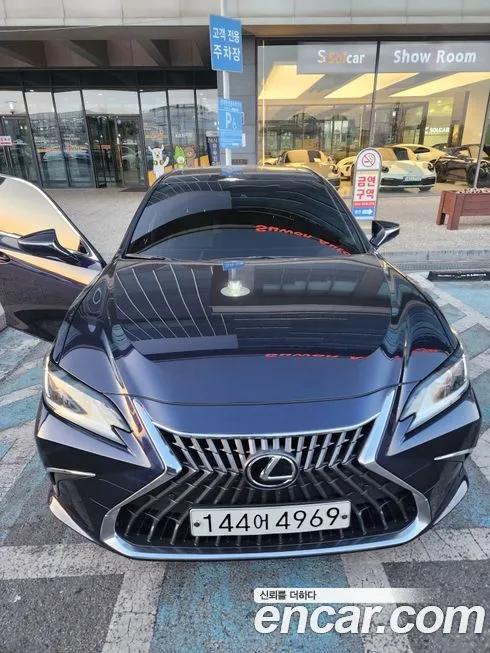 Lexus ES 2023 из KR, фото 1