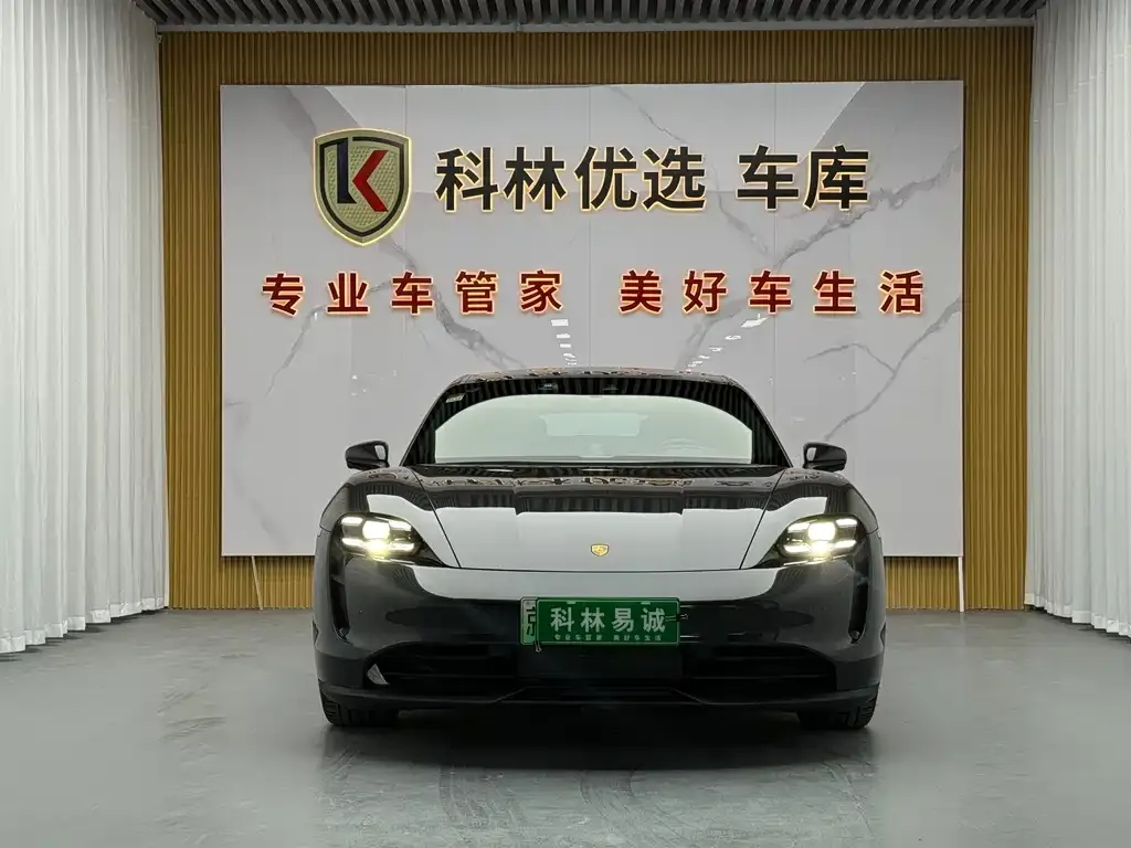 Porsche Taycan 2021 из CN, фото 2