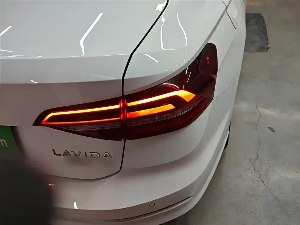 Volkswagen Lavida 2021 из CN, фото 2