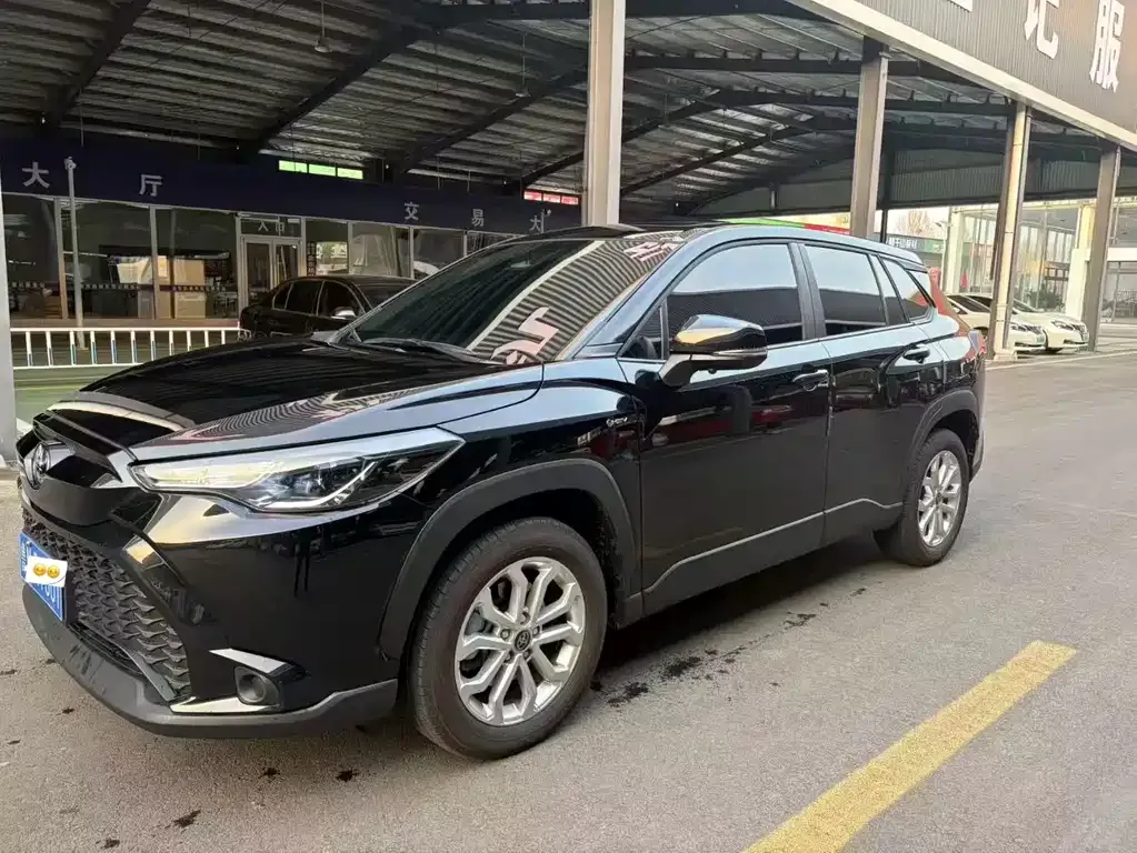 Toyota Frontlander 2024 из CN, фото 1