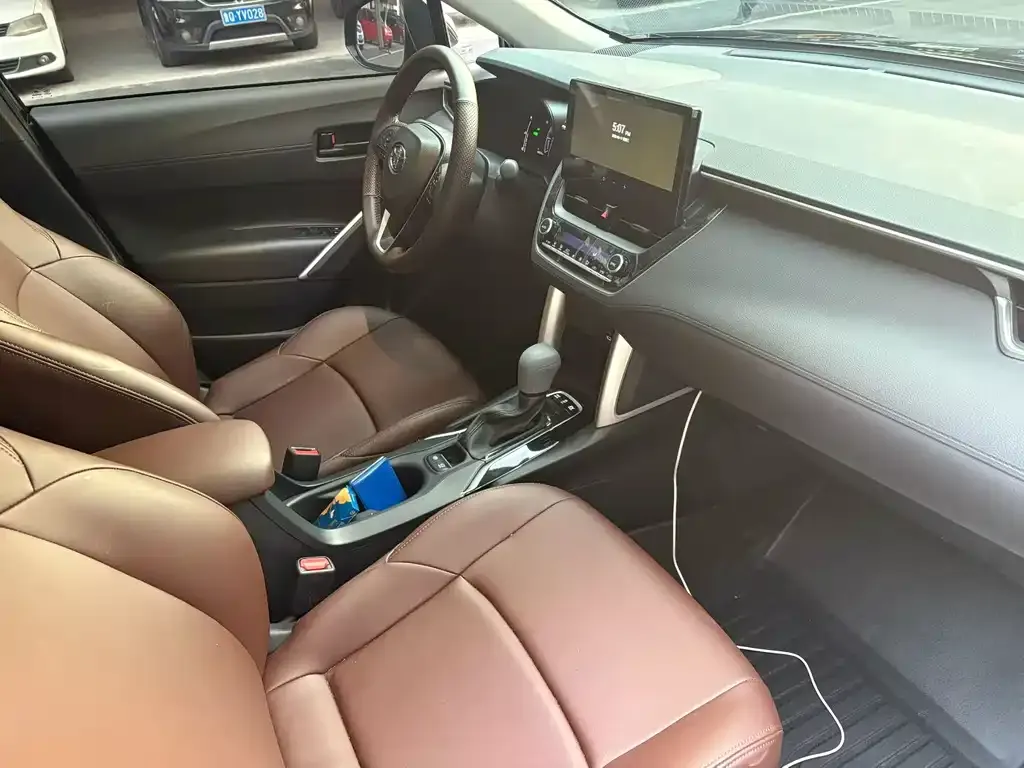 Toyota Frontlander 2024 из CN, фото 2