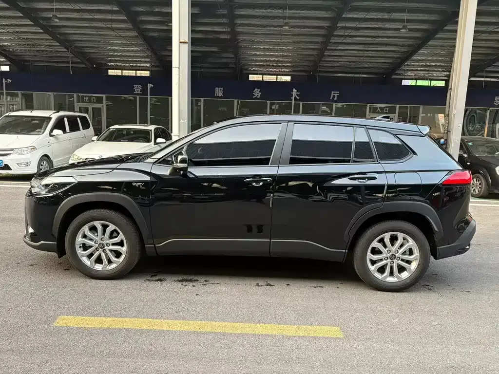 Toyota Frontlander 2024 из CN, фото 8