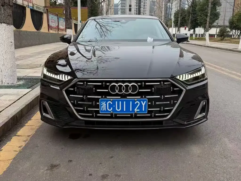 Audi A7L 2024 из CN, фото 3