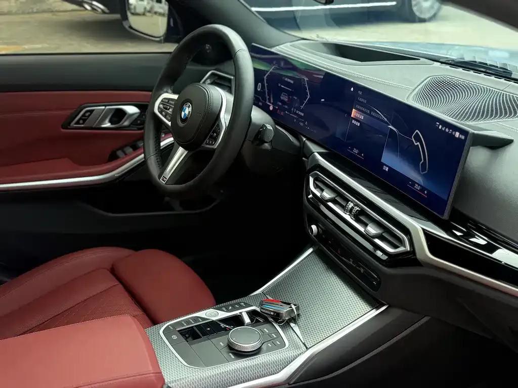 BMW 3 Series 2023 из CN, фото 6