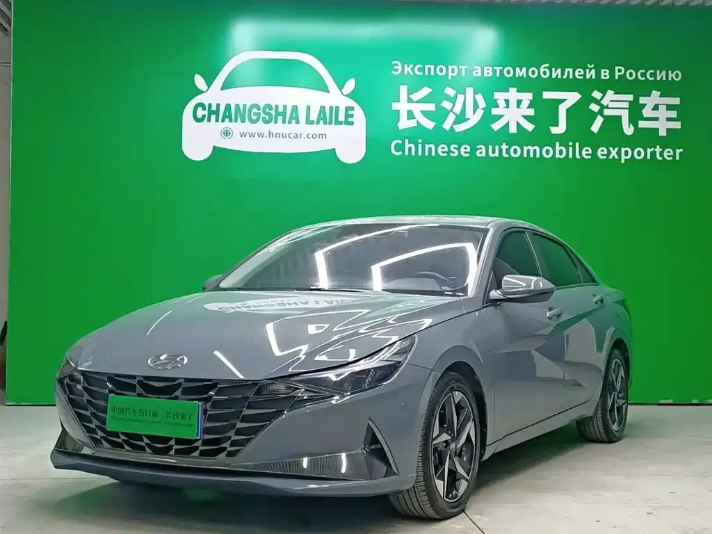 Hyundai Elantra 2023 из CN, фото 1