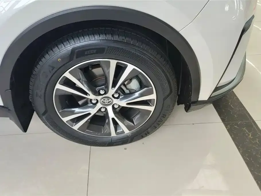 Toyota IZOA 2021 из CN, фото 6
