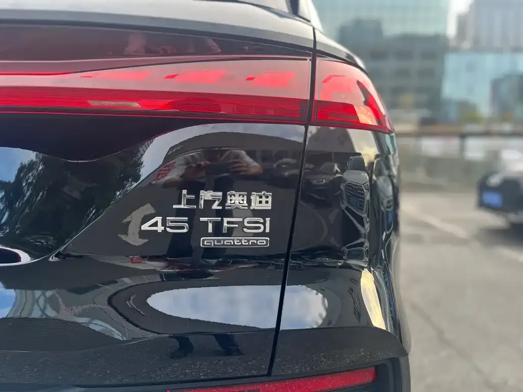 Audi Q6 2025 из CN, фото 8