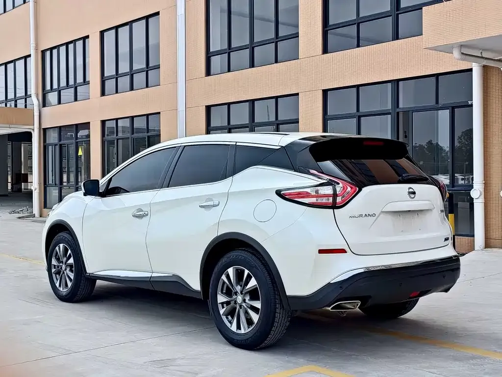 Nissan Murano — фото 7