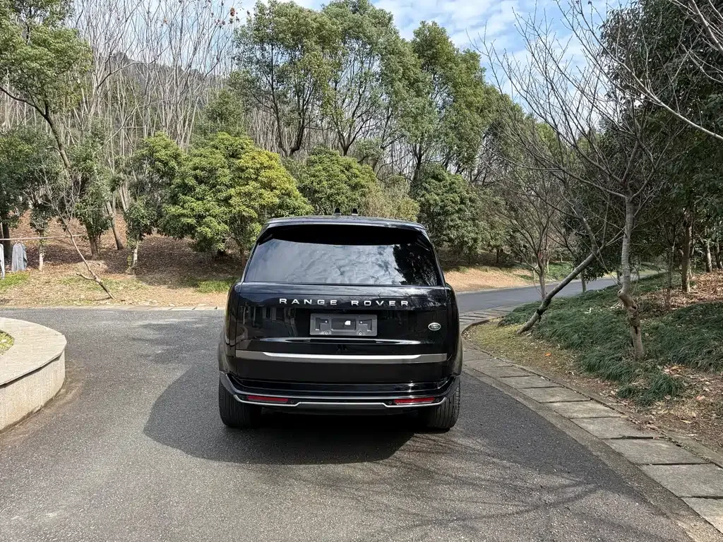 Land Rover Range Rover 2023 из CN, фото 8