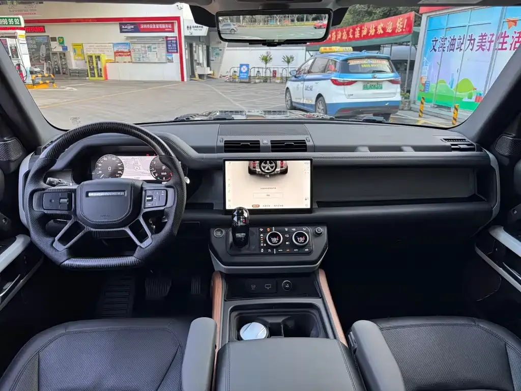 Land Rover Defender 2024 из CN, фото 5