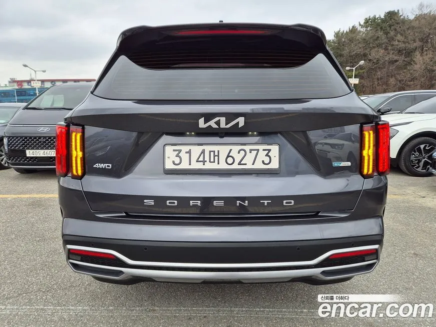 Kia Sorento — фото 5