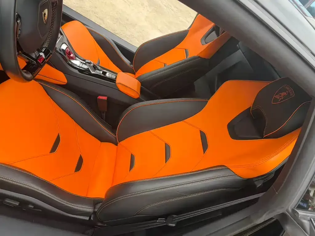 Lamborghini Huracan 2023 из CN, фото 10