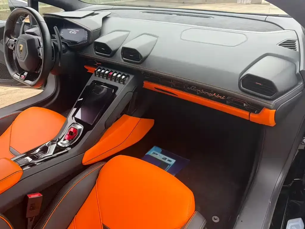 Lamborghini Huracan 2023 из CN, фото 4