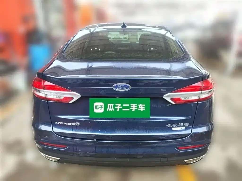 Ford Mondeo — фото 10
