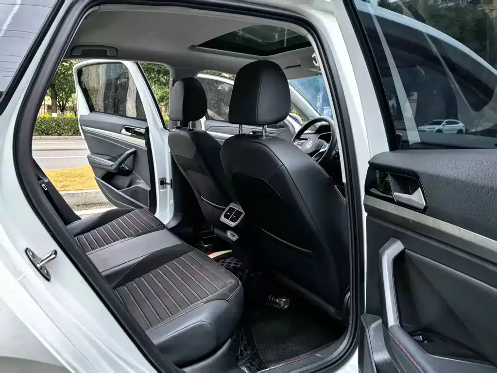 Volkswagen Lavida 2024 из CN, фото 10