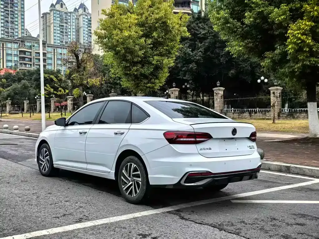 Volkswagen Lavida 2024 из CN, фото 2