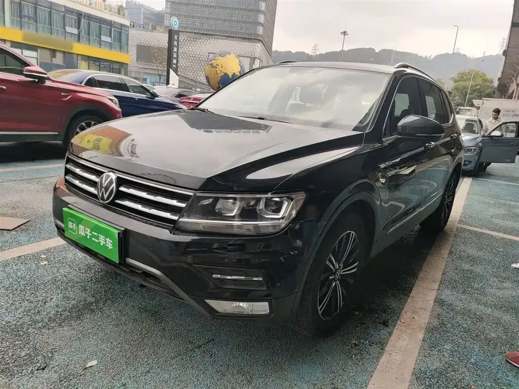 Volkswagen Tiguan L 2021 из CN, фото 6