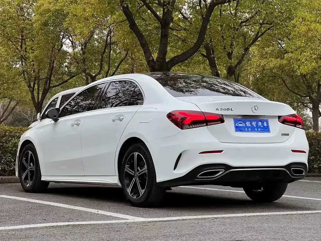 Mercedes-Benz A-Class — фото 9