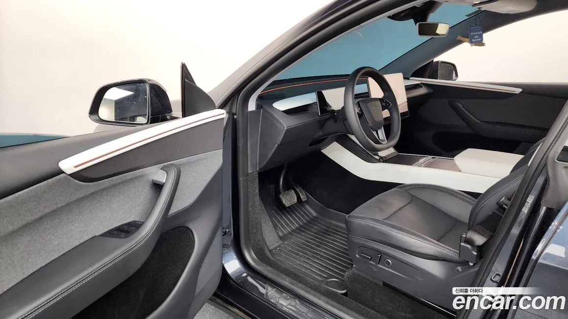 Tesla Model Y 2025 из KR, фото 3