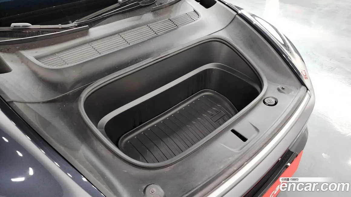 Tesla Model Y 2025 из KR, фото 10