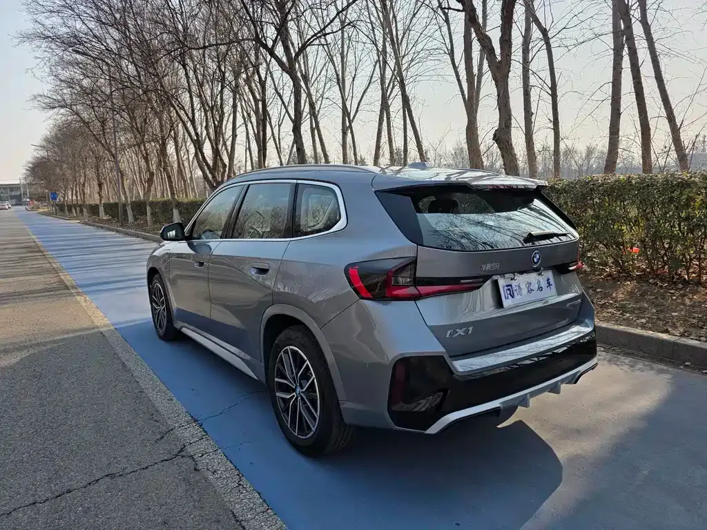 BMW iX1 2024 из CN, фото 10