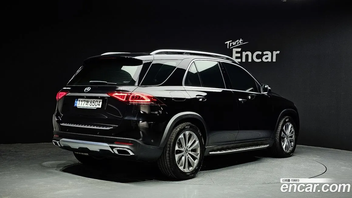 Mercedes-Benz GLE-Class — фото 3