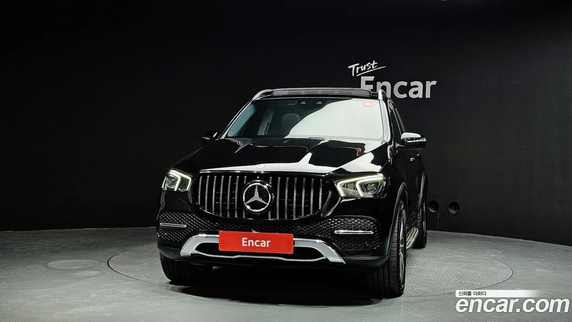 Mercedes-Benz GLE-Class — фото 2