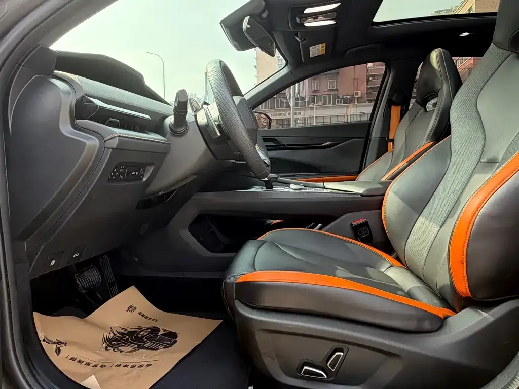 Changan UNI-V 2024 из CN, фото 6