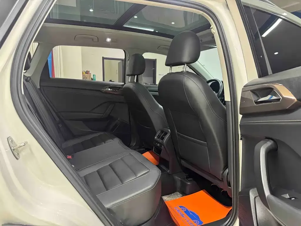 Volkswagen Tharu 2021 из CN, фото 8