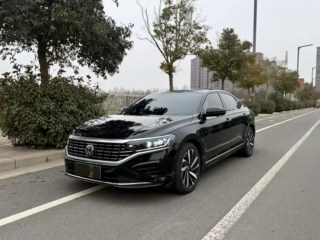 Volkswagen Passat 2022 из CN, фото 1