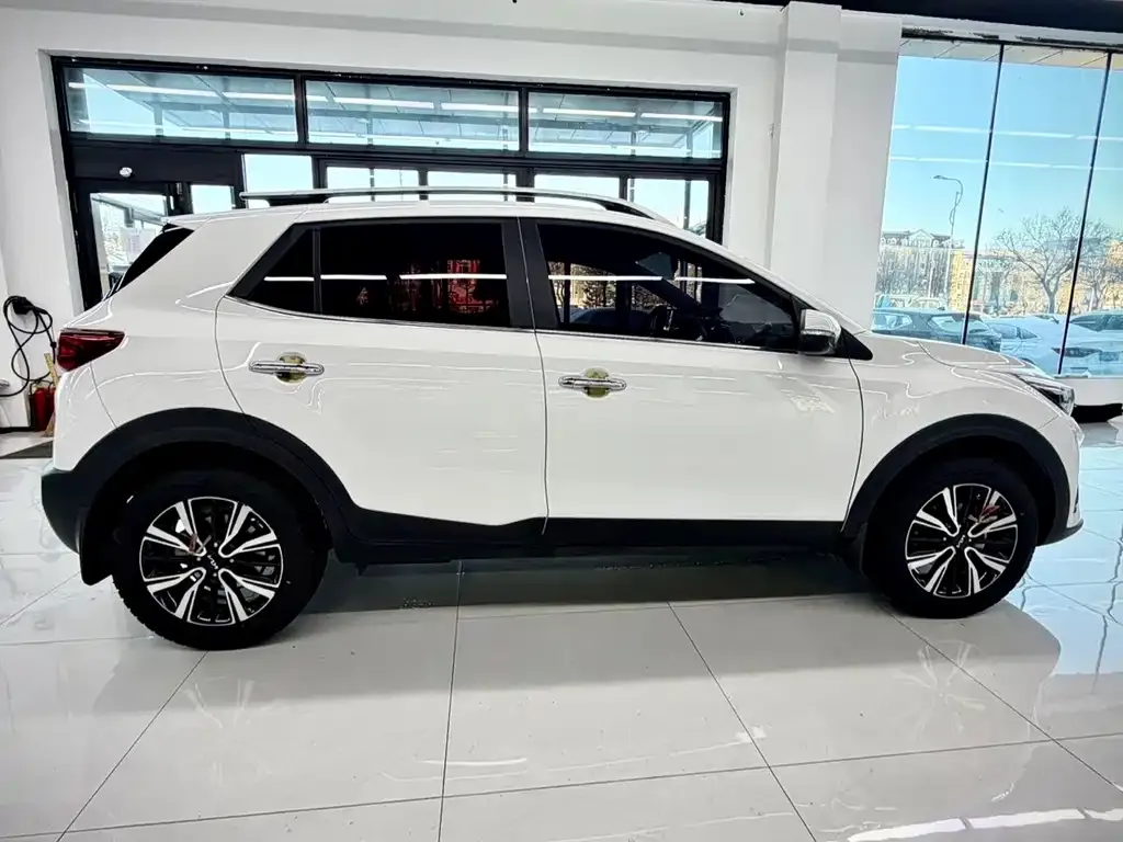 Kia KX1 2021 из CN, фото 6