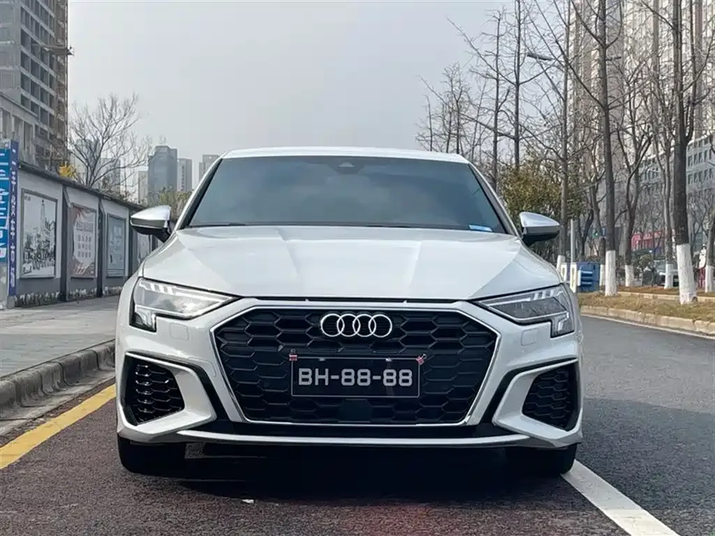 Audi A3 2022 из CN, фото 6