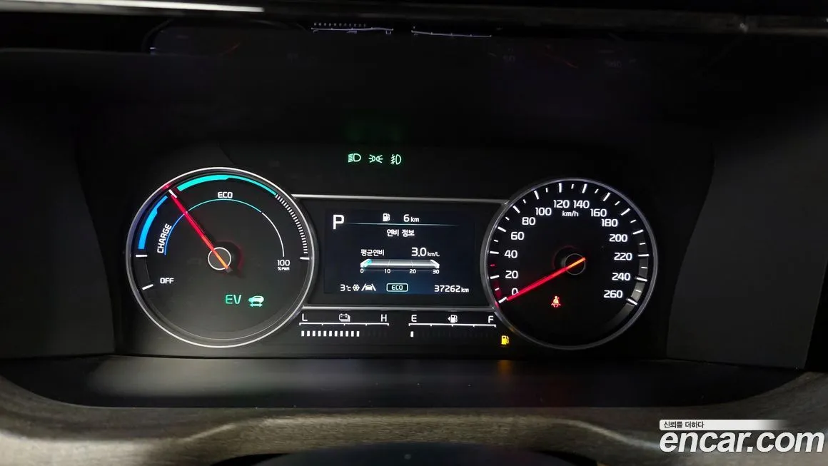 Kia Sorento — фото 4