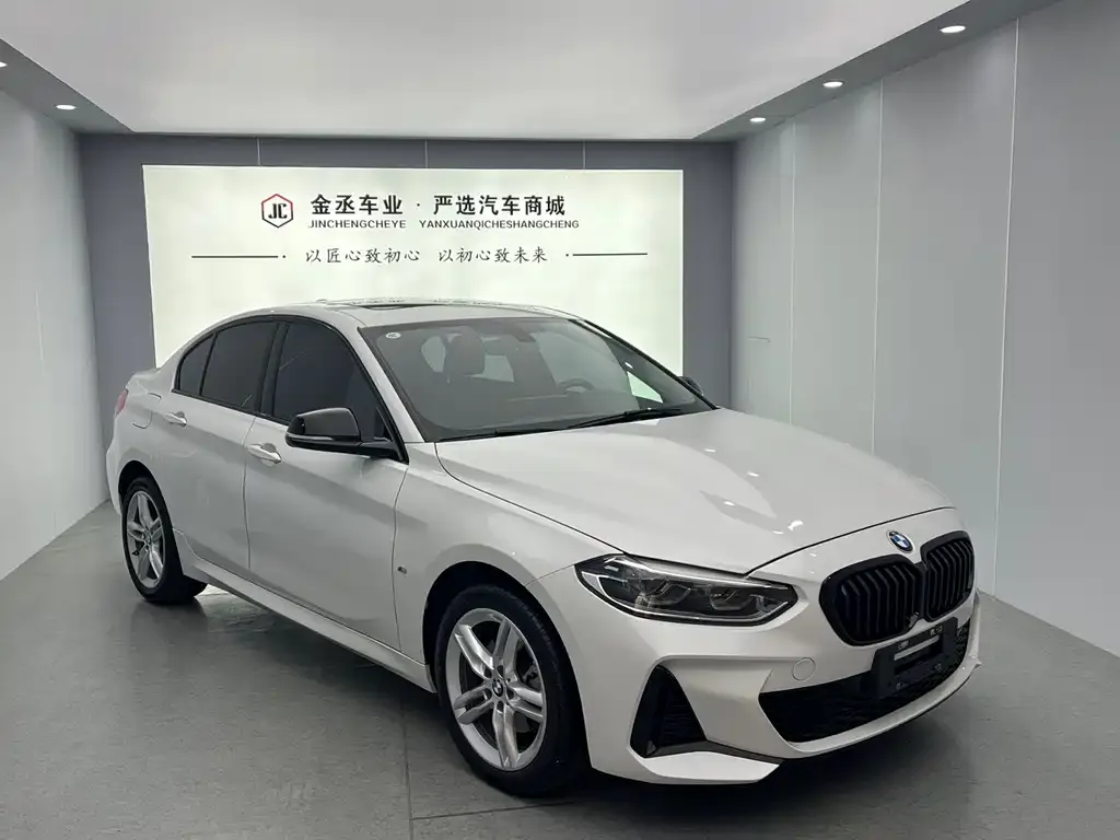 BMW 1 Series 2023 из CN, фото 4