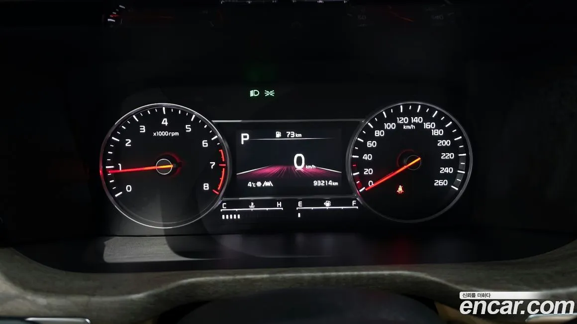 Kia Sorento — фото 5