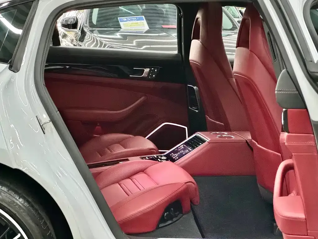 Porsche Panamera 2023 из CN, фото 7