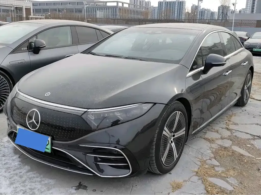 Mercedes-Benz EQS — фото 1