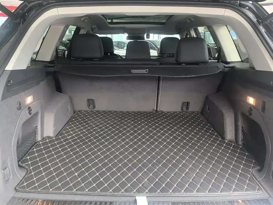 Hongqi HS7 2023 из CN, фото 6