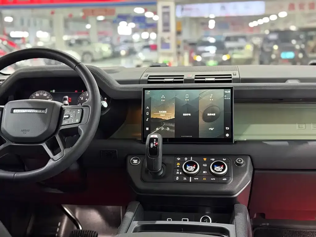 Land Rover Defender 2023 из CN, фото 8