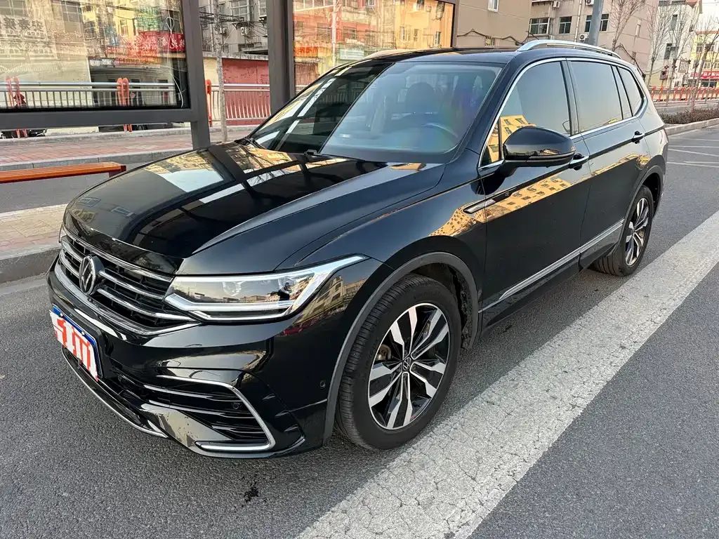Volkswagen Tiguan L 2022 из CN, фото 1