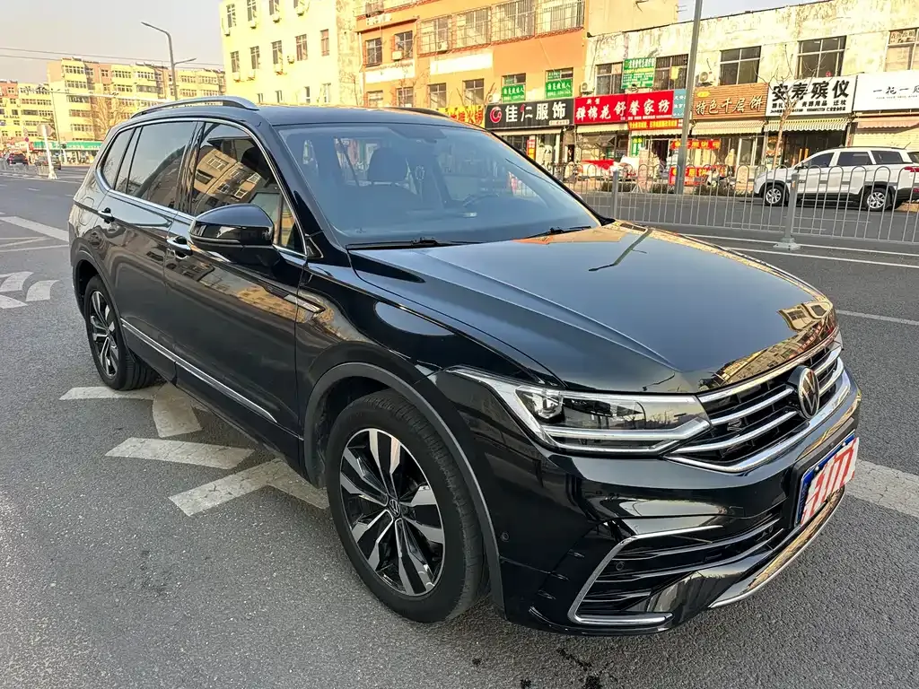 Volkswagen Tiguan L 2022 из CN, фото 8