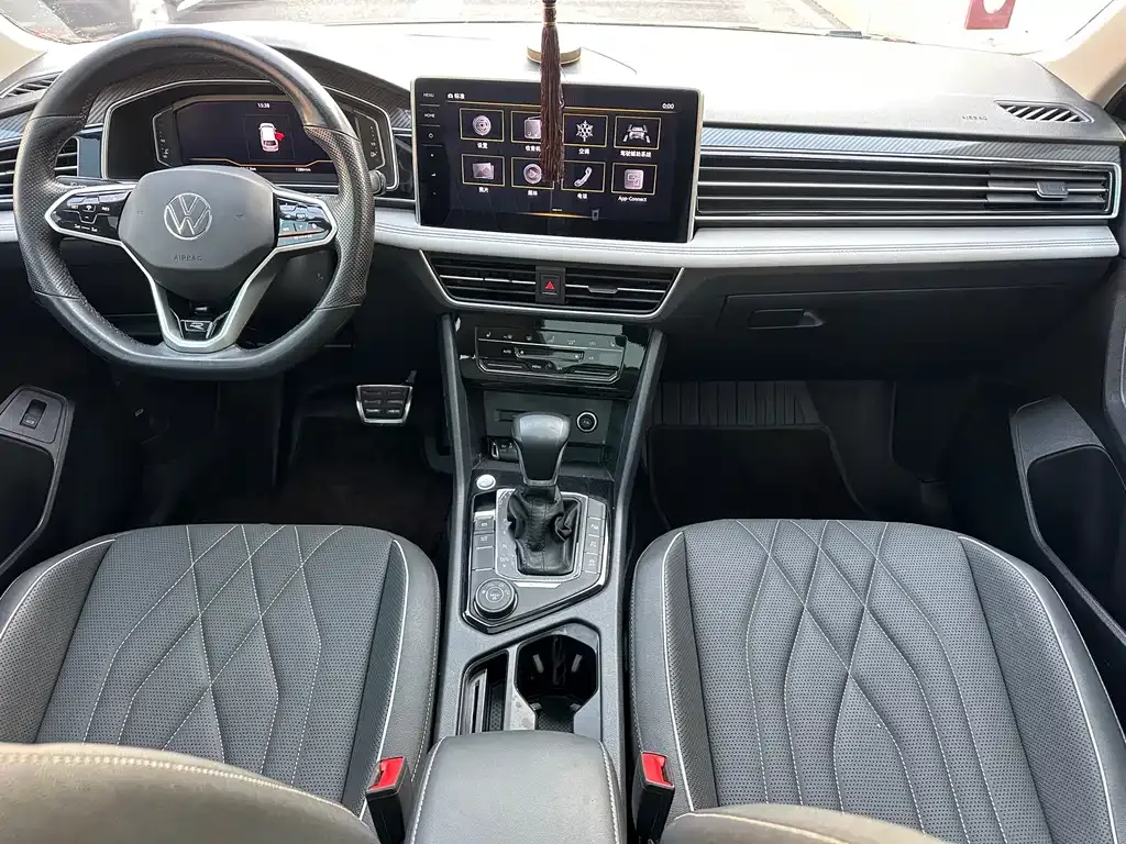 Volkswagen Tiguan L 2022 из CN, фото 3