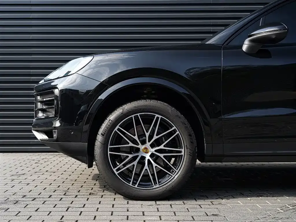 Porsche Cayenne — фото 8