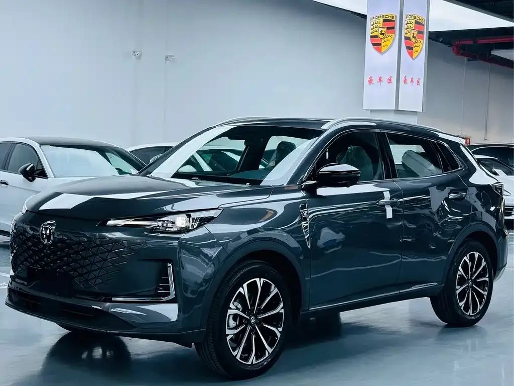 Changan CS55PLUS PHEV 2026 из CN, фото 1
