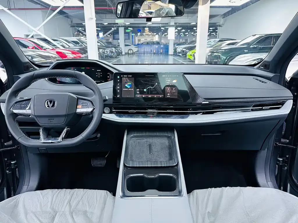 Changan CS55PLUS PHEV 2026 из CN, фото 2