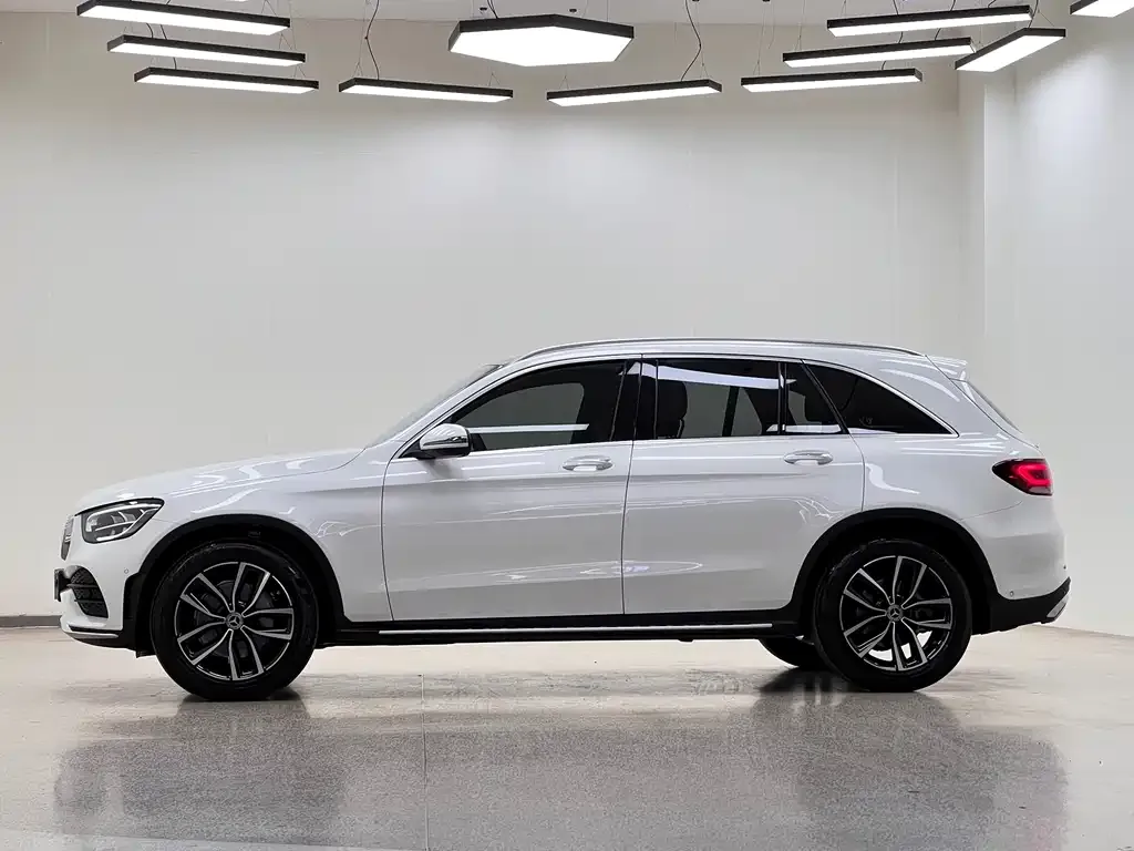 Mercedes-Benz GLC — фото 6