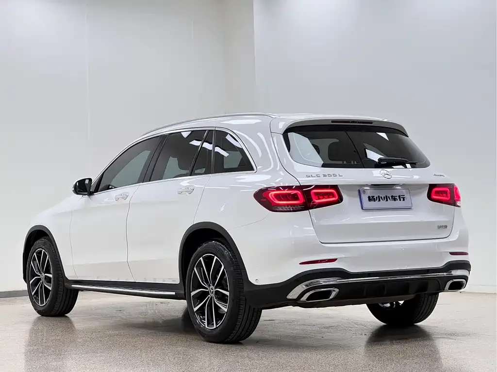 Mercedes-Benz GLC — фото 9